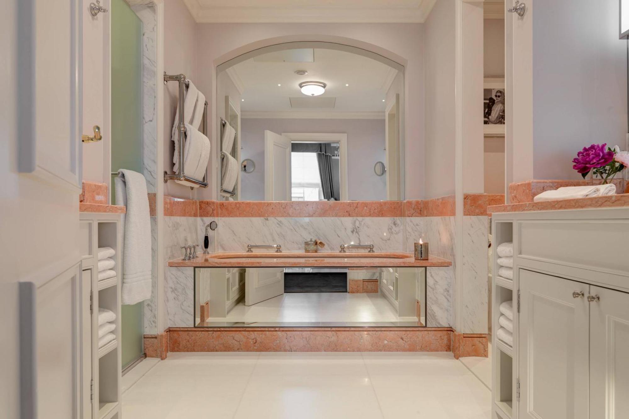The Shelbourne, Autograph Collection Hotel Dublino